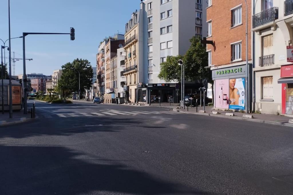 Joli Appart A 10 Minutes De Paris En Metro - Parking Offert Saint-Ouen  Kültér fotó