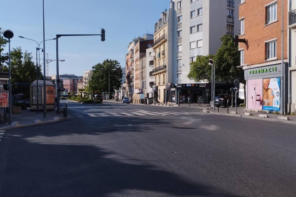 Joli Appart A 10 Minutes De Paris En Metro - Parking Offert Saint-Ouen  Kültér fotó