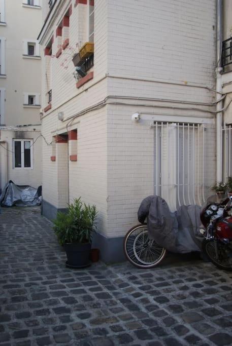 Joli Appart A 10 Minutes De Paris En Metro - Parking Offert Saint-Ouen  Kültér fotó